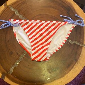 Stars & stripes tie swim bottoms. Size M